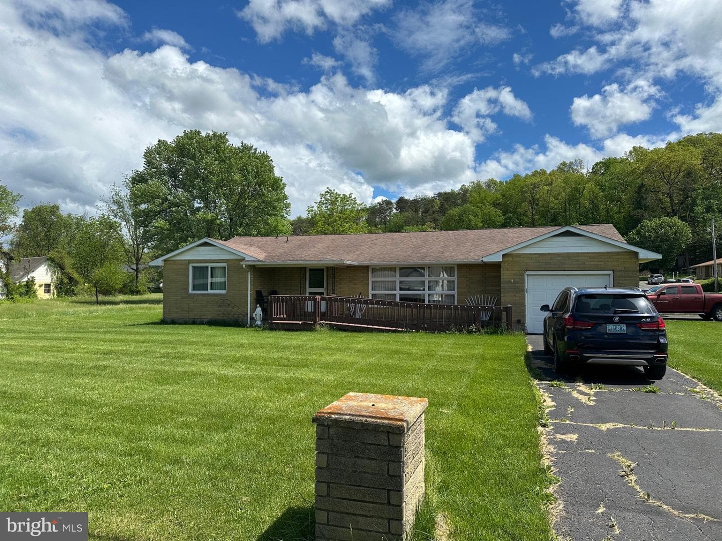 177 Fort Ashby Road photo 2