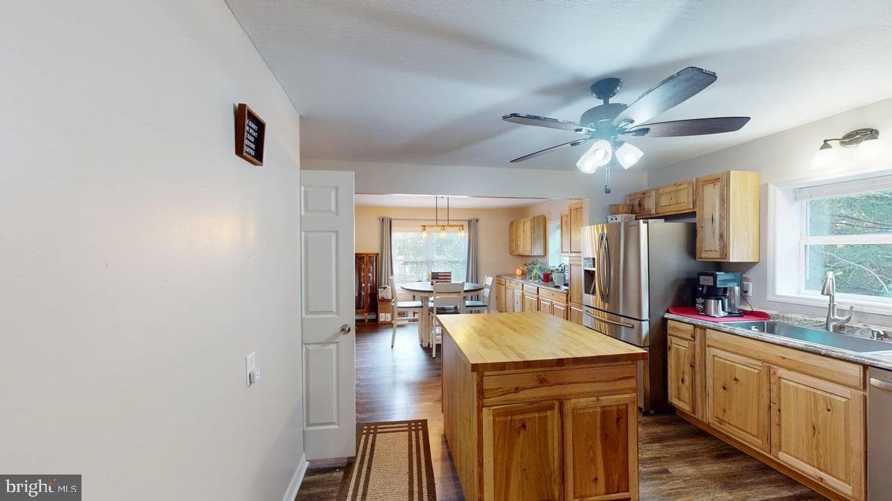 8407 Frankfort Highway photo 13