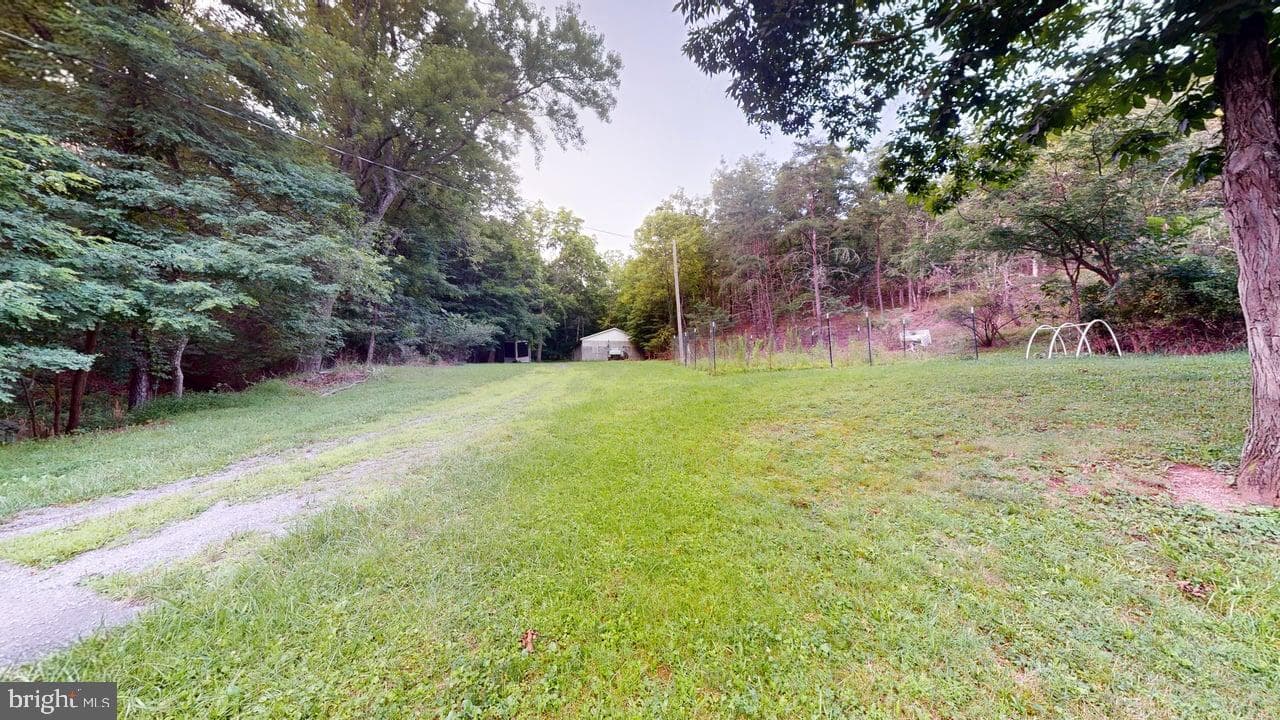 8407 Frankfort Highway photo 60