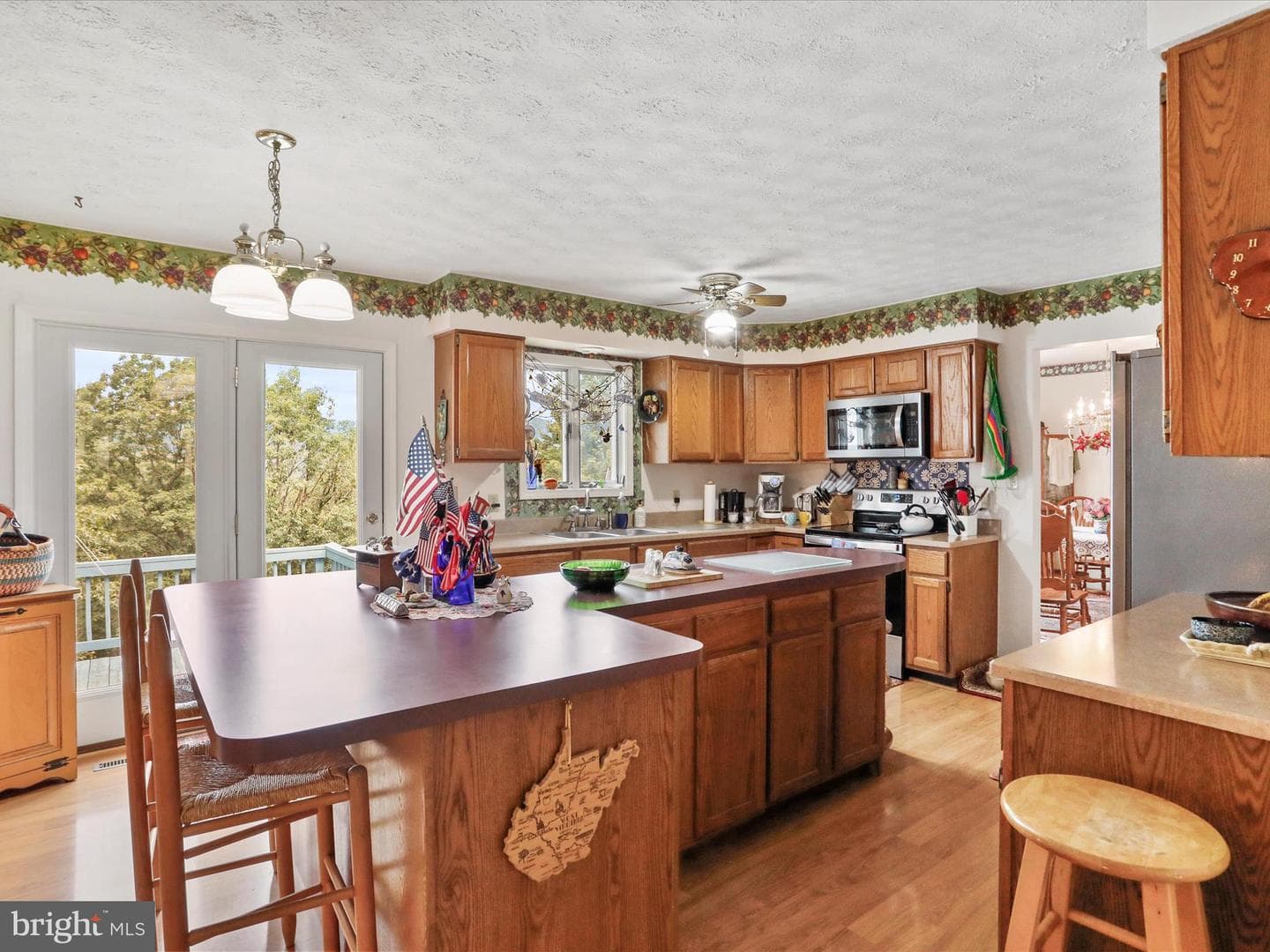 395 Oak Park Road photo 12