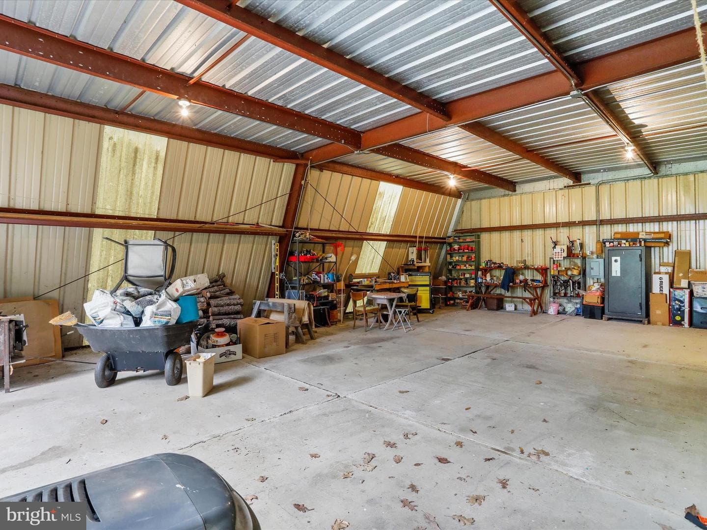 395 Oak Park Road photo 43