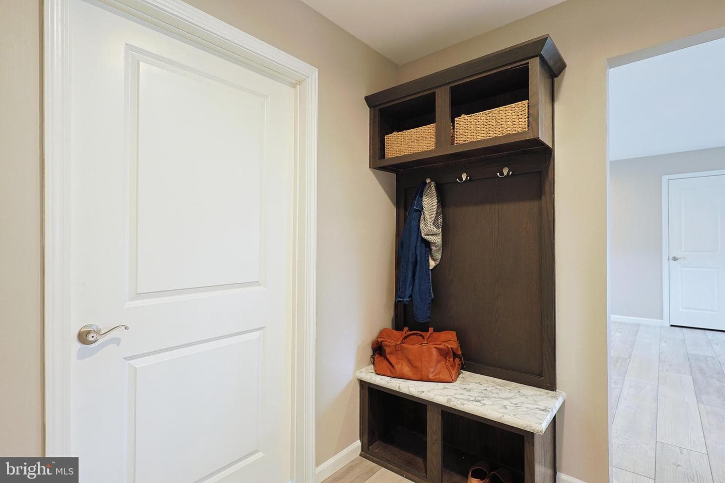 1525 Beacon Street photo 13
