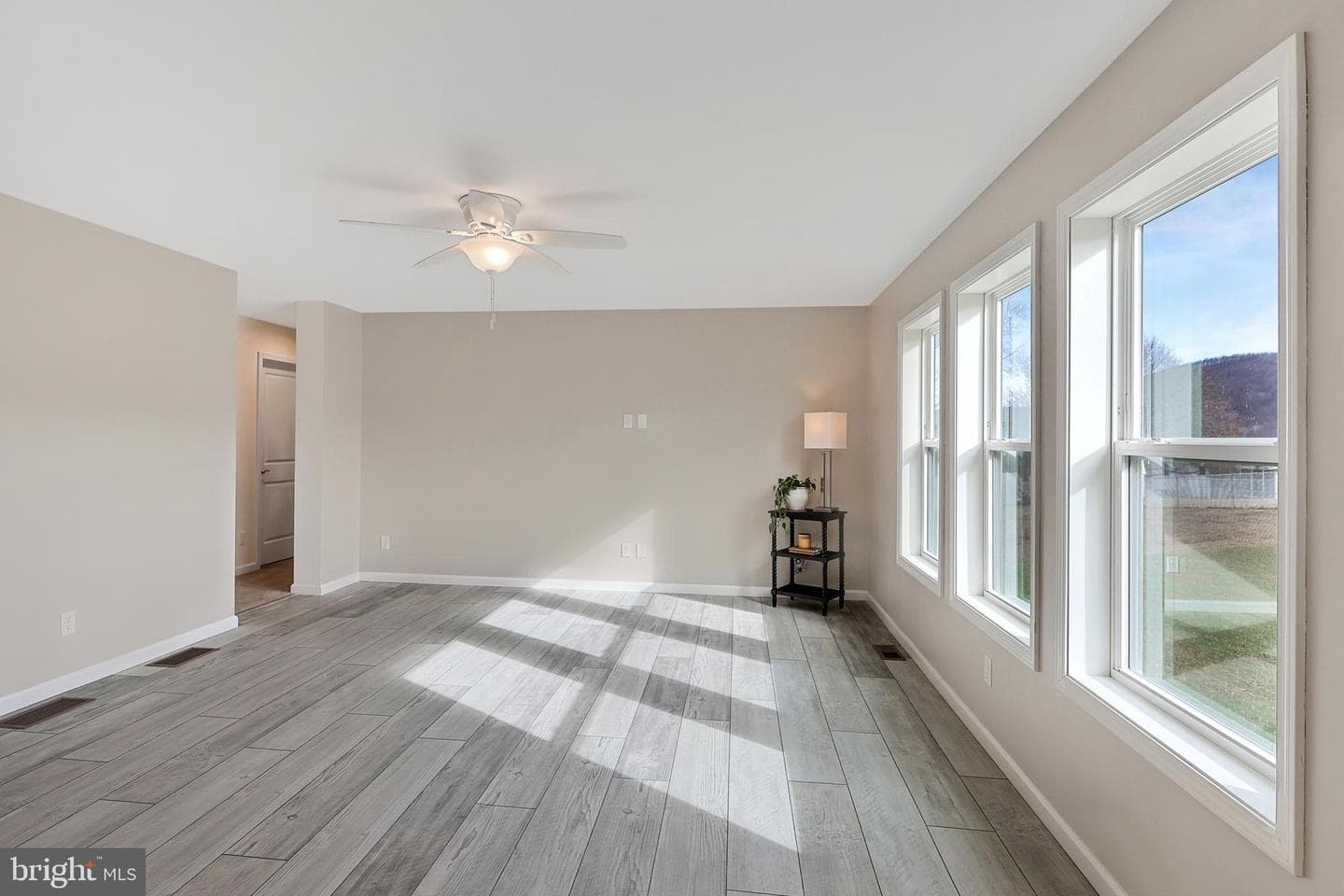1525 Beacon Street photo 18
