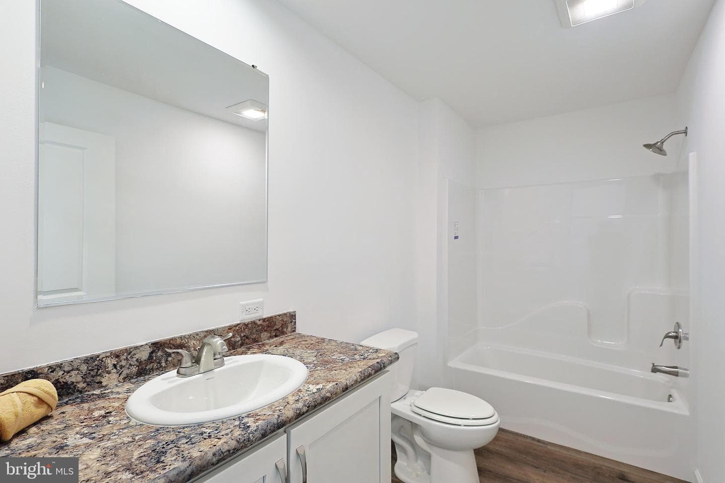 1525 Beacon Street photo 46