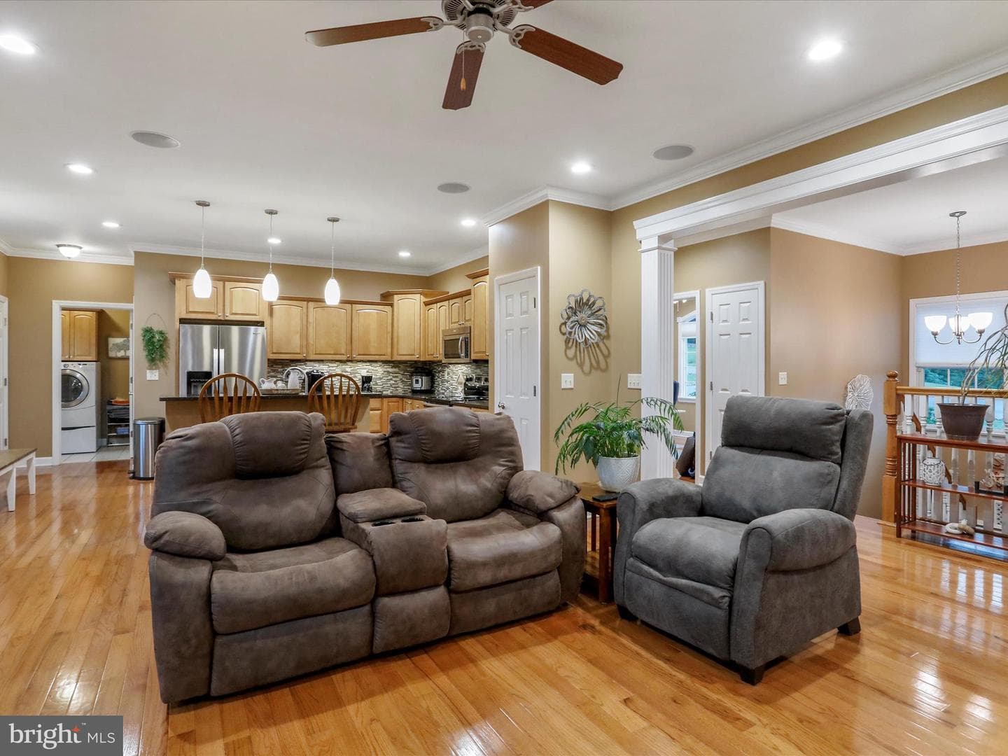 1510 N Lakewood Drive photo 12