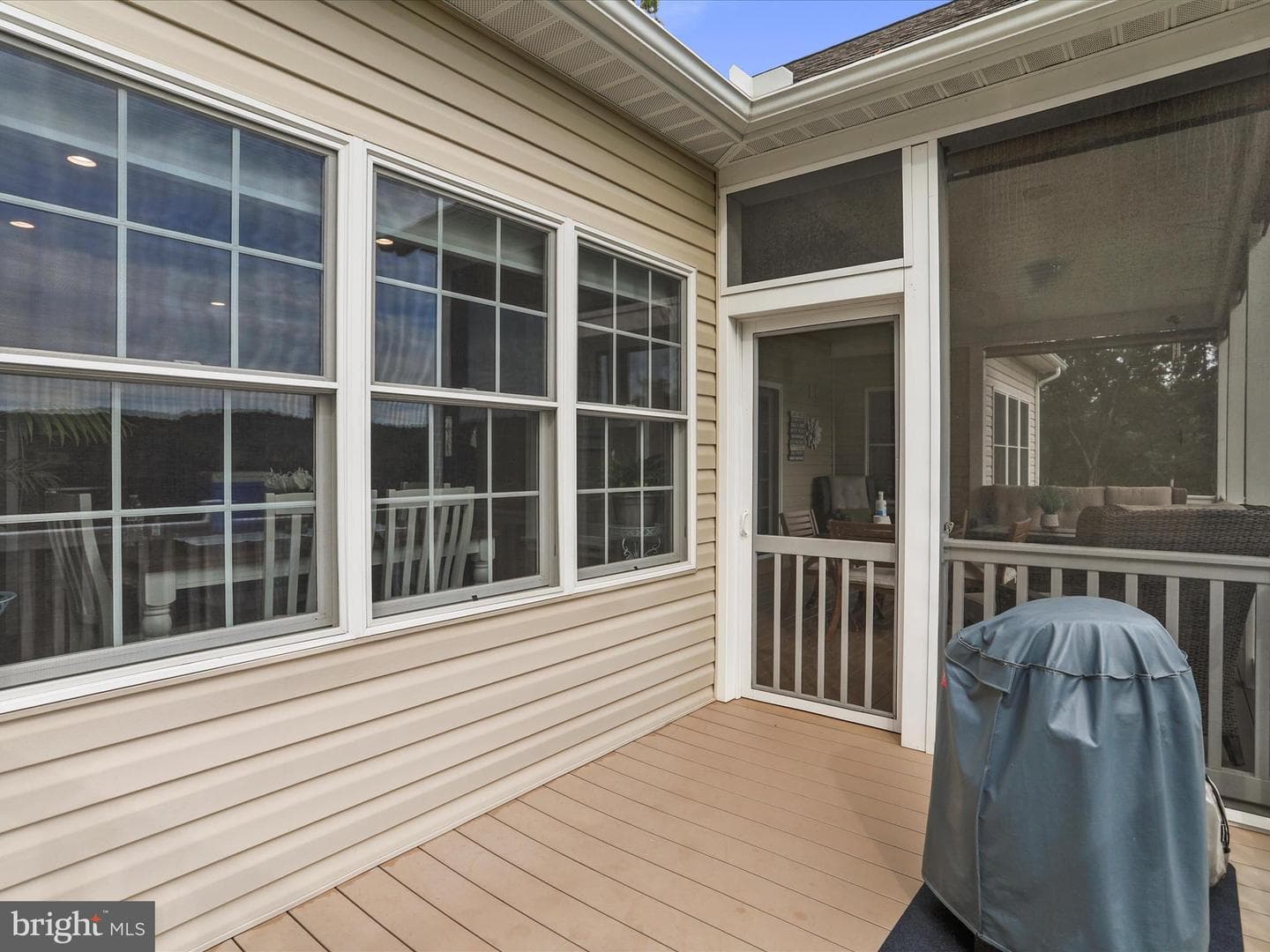 1510 N Lakewood Drive photo 21