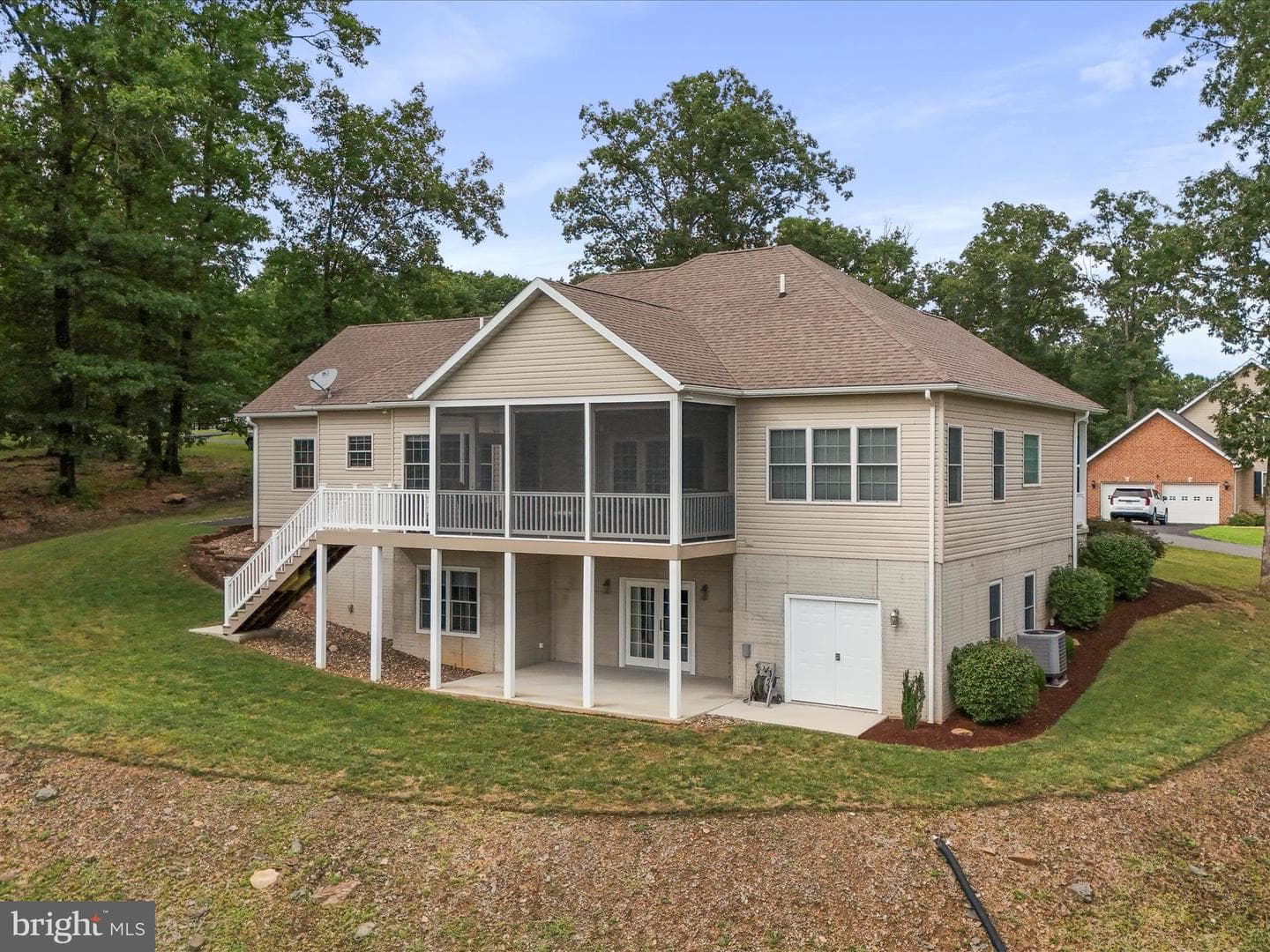 1510 N Lakewood Drive photo 38