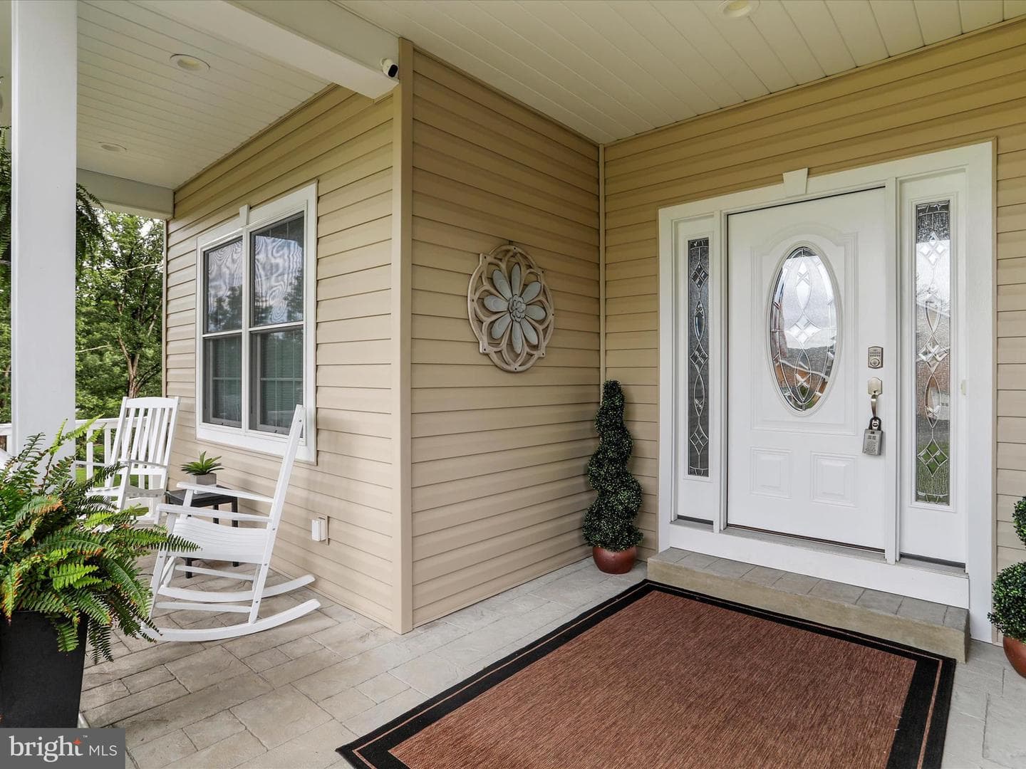 1510 N Lakewood Drive photo 8