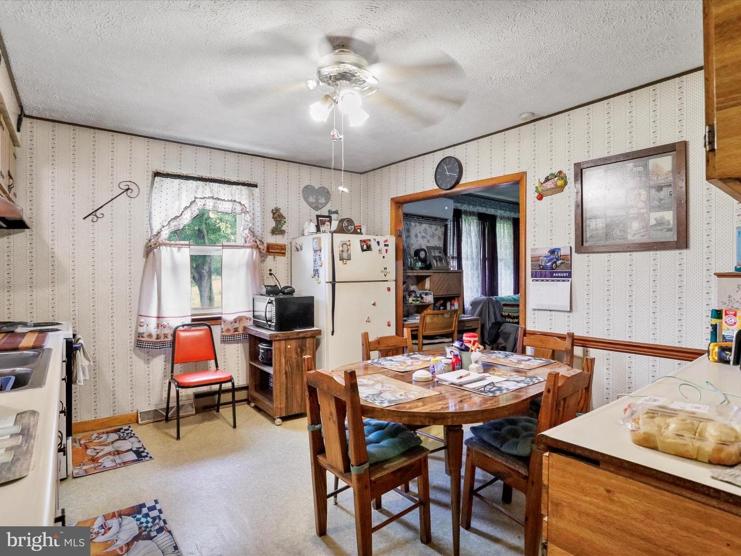 736 Susan Fleek Road photo 19