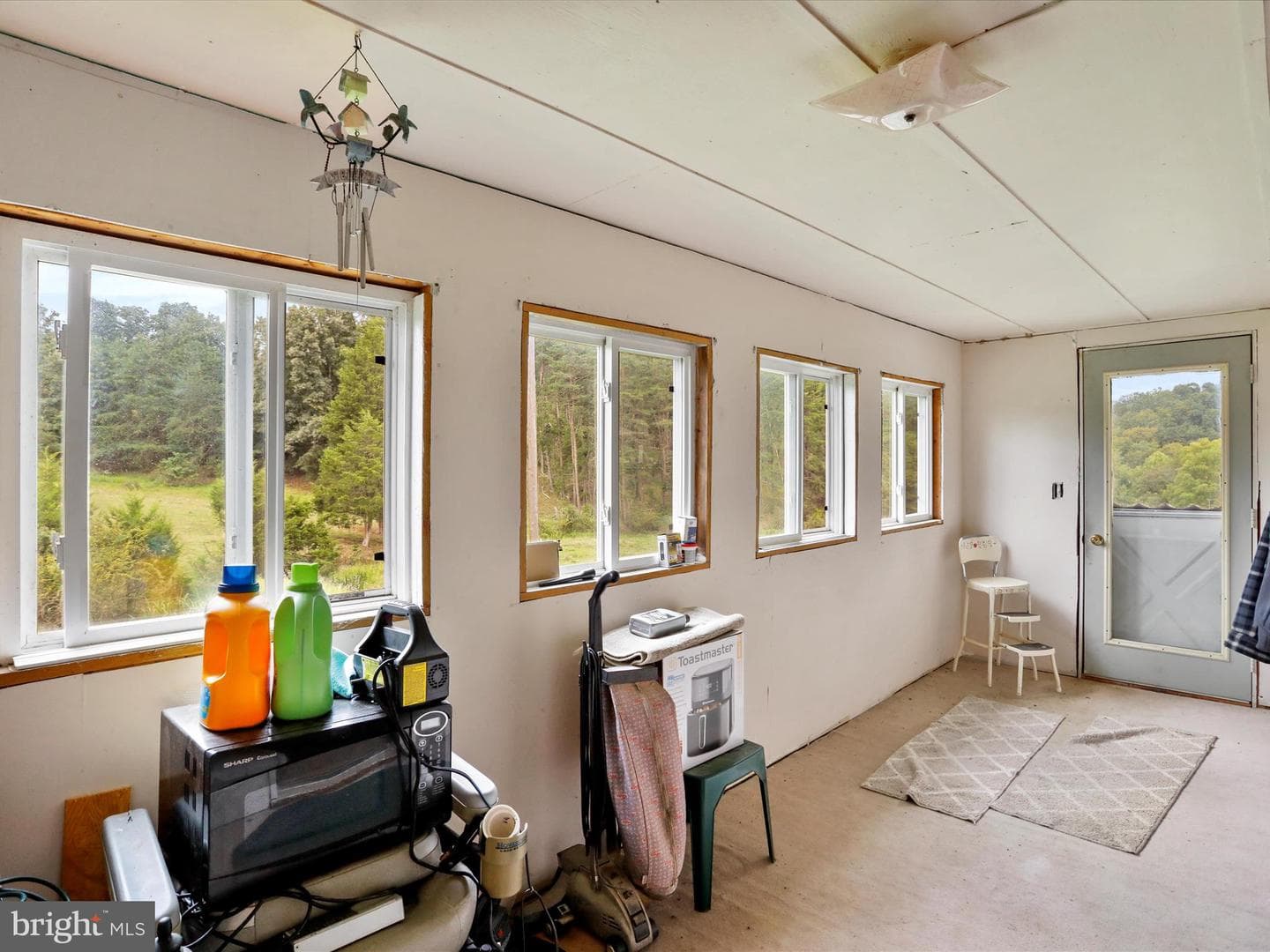 736 Susan Fleek Road photo 28