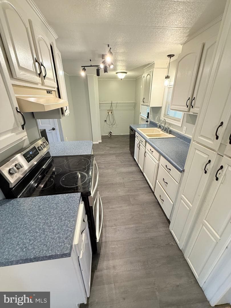141 Peach Tree Lane photo 22