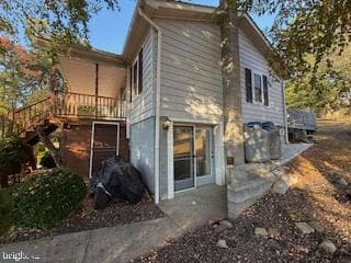 141 Peach Tree Lane photo 4