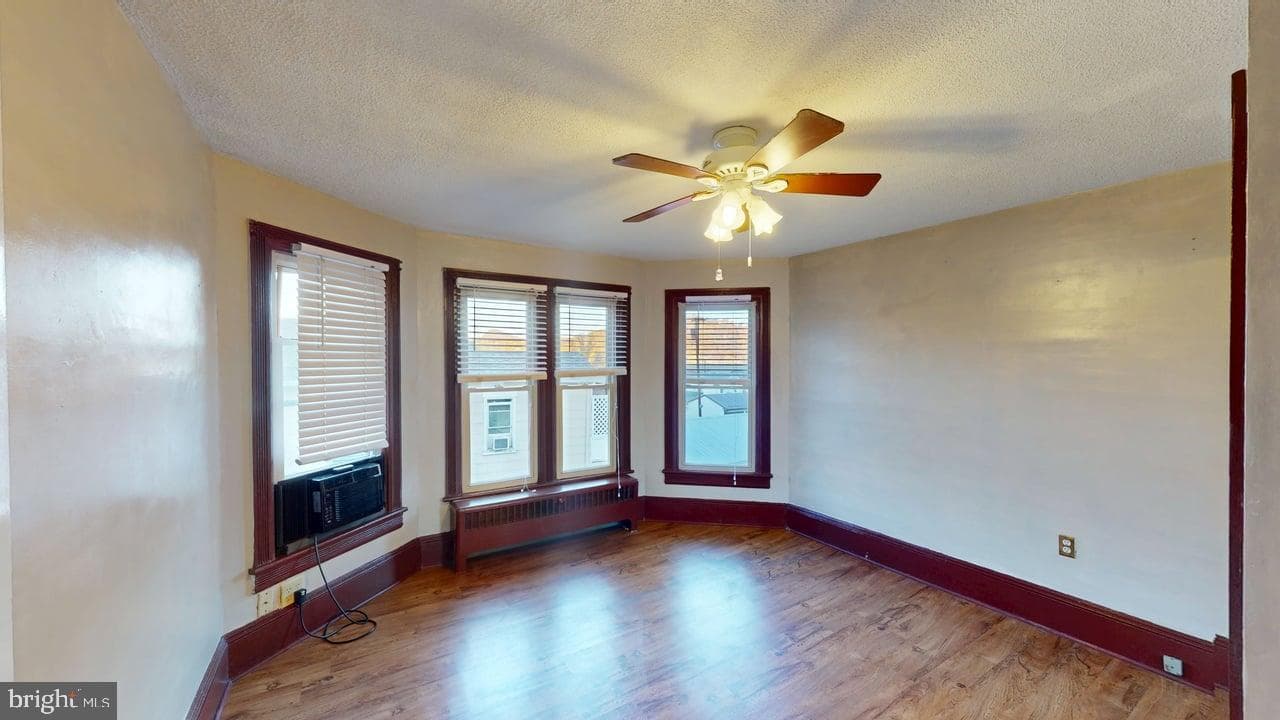 81 James Street photo 21