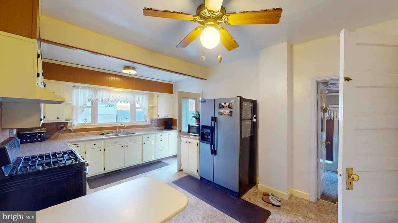 81 James Street photo 32