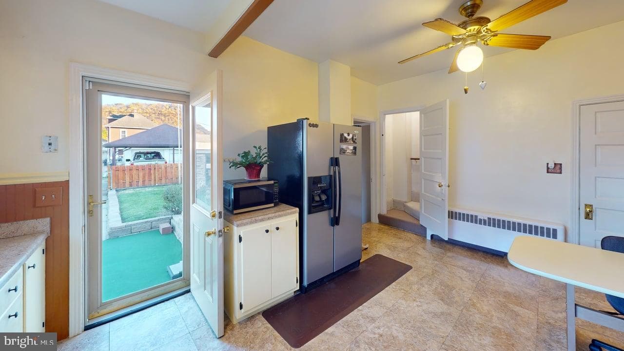 81 James Street photo 36