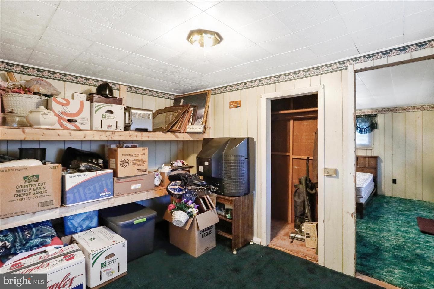 25 Helmick Lane photo 20
