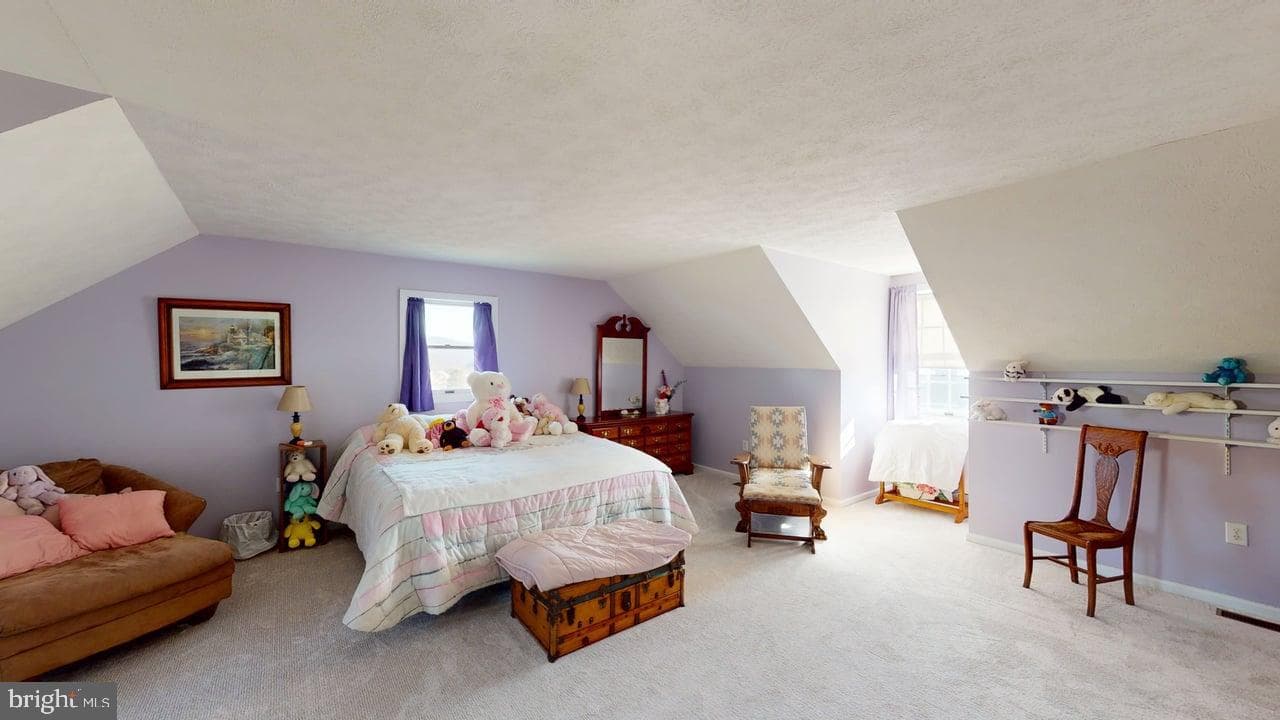 1560 Beacon Street photo 28