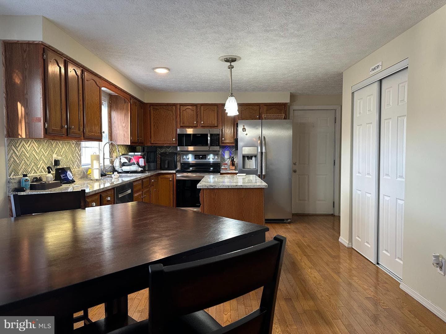 382 Ridgewood Drive photo 10