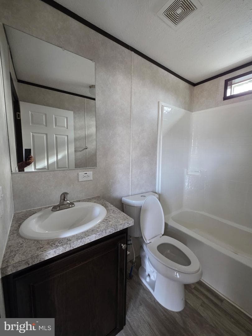 20 South Kenny Drive photo 14