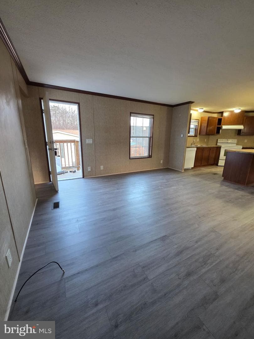 17 North Ranee Drive photo 3
