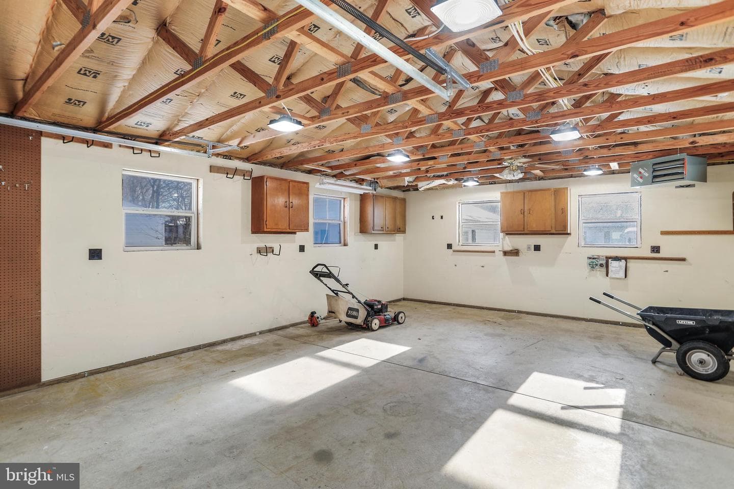 1345 Lynmar Street photo 39