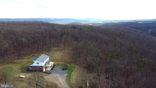 364 Katie Drive photo 3