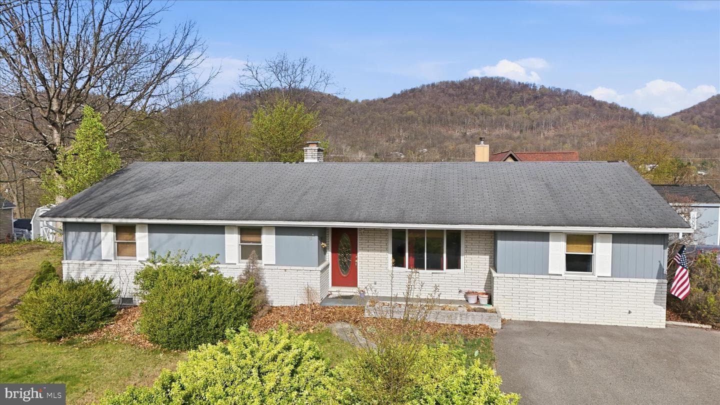 12 Juniper Drive