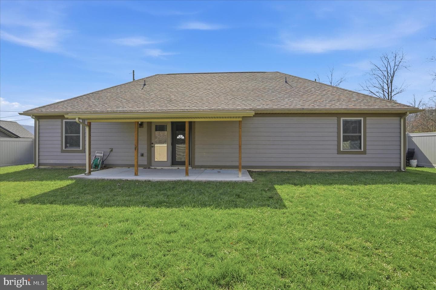138 Redwood Lane photo 5