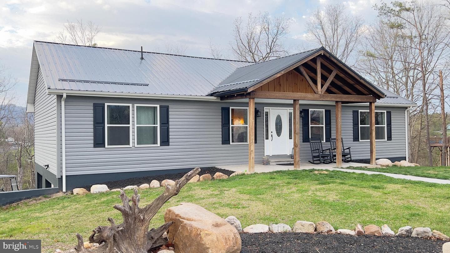 167 Eastridge Lane