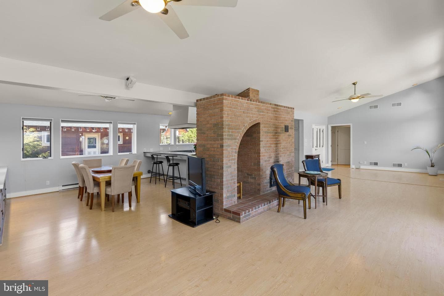 563 Valley Forge Lane photo 33
