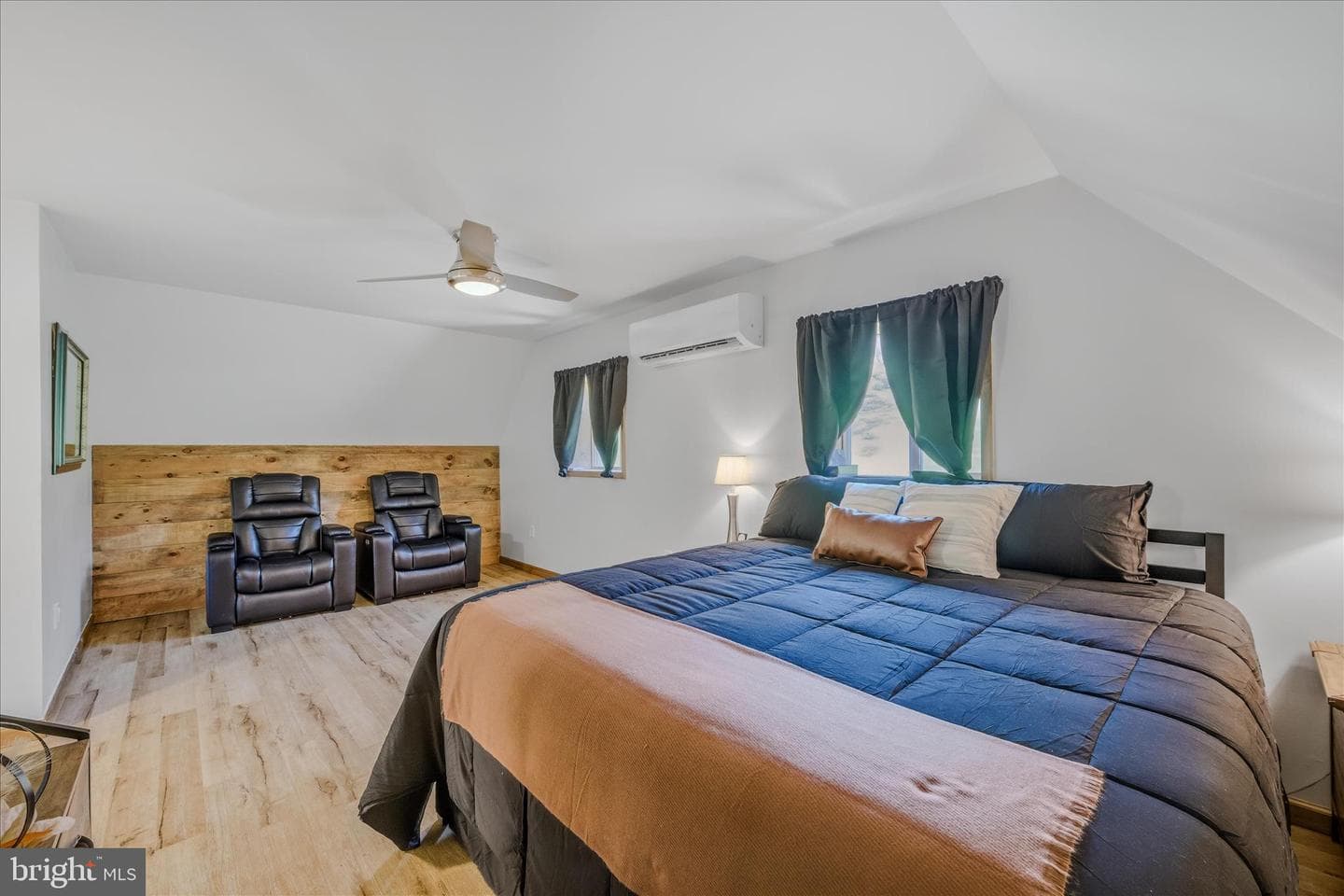 347 Meadow Valley Place photo 24