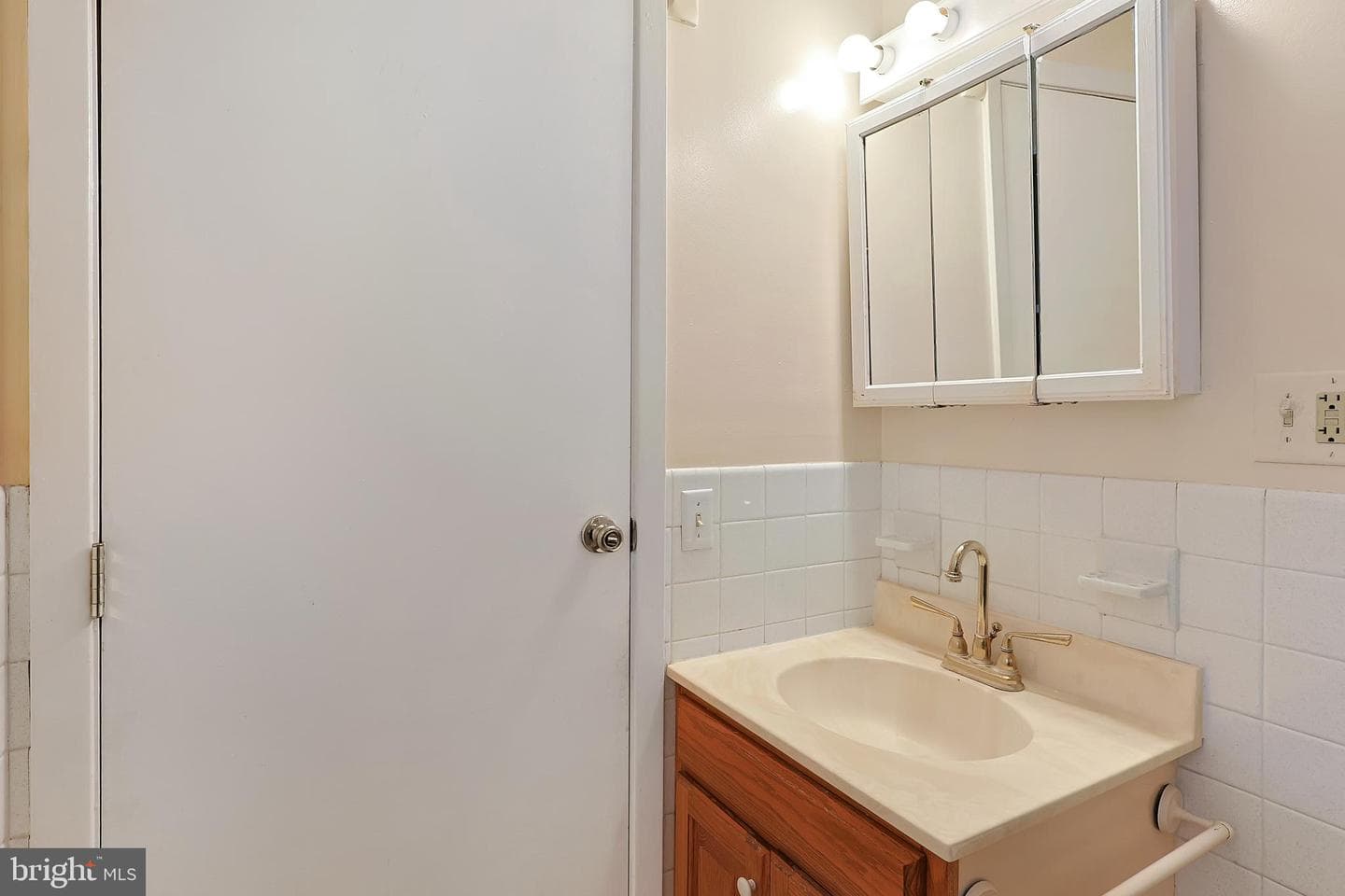 7977 Knobley Road photo 25