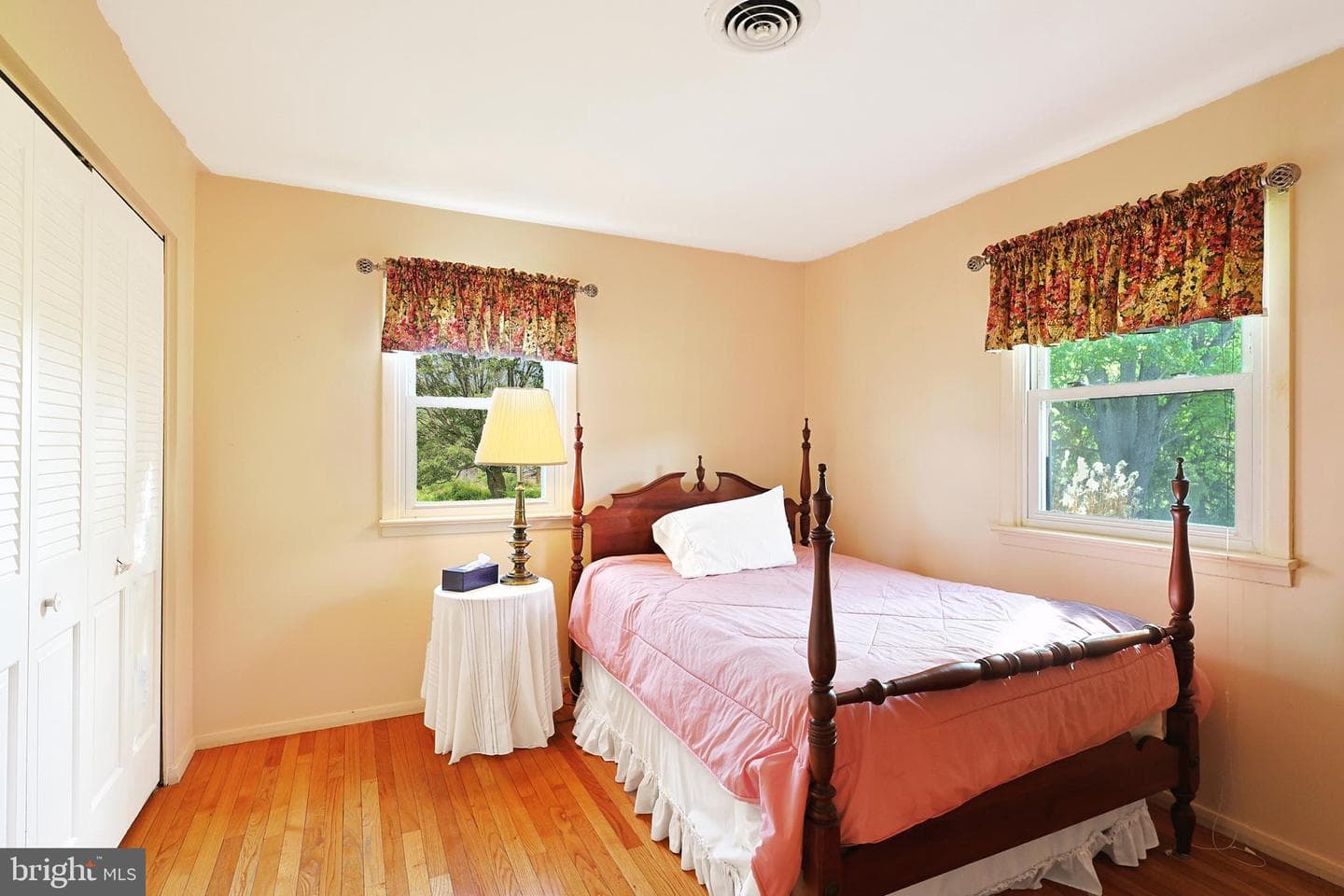 7977 Knobley Road photo 27