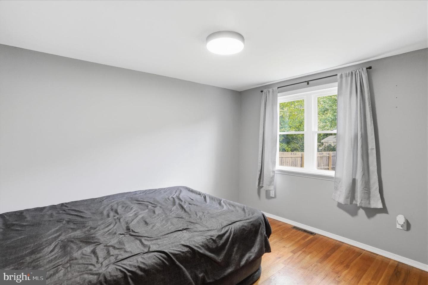 1025 Carolina Avenue photo 12