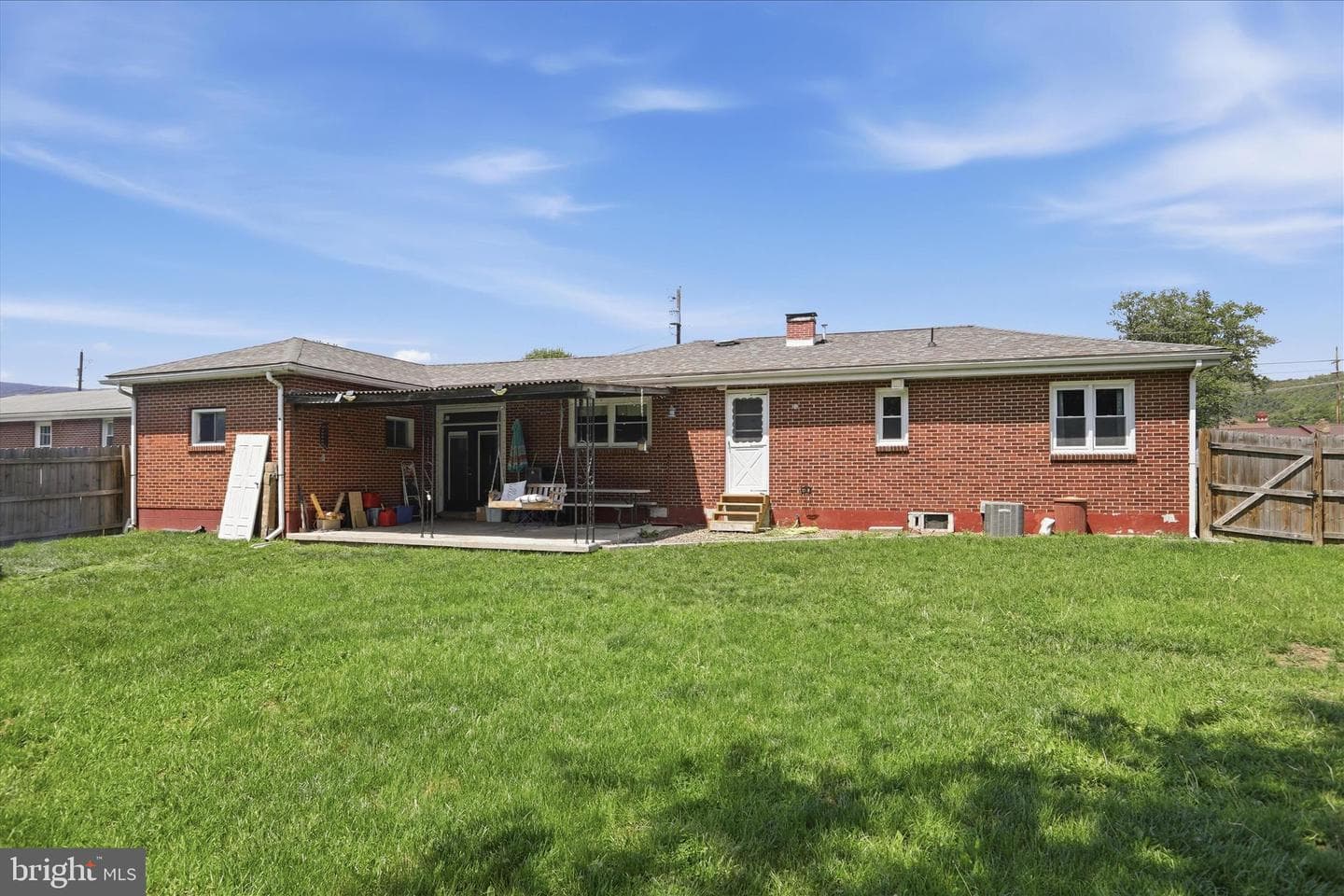 1025 Carolina Avenue photo 17