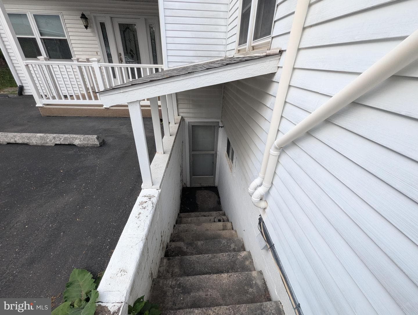 5040 Frankfort Highway photo 15