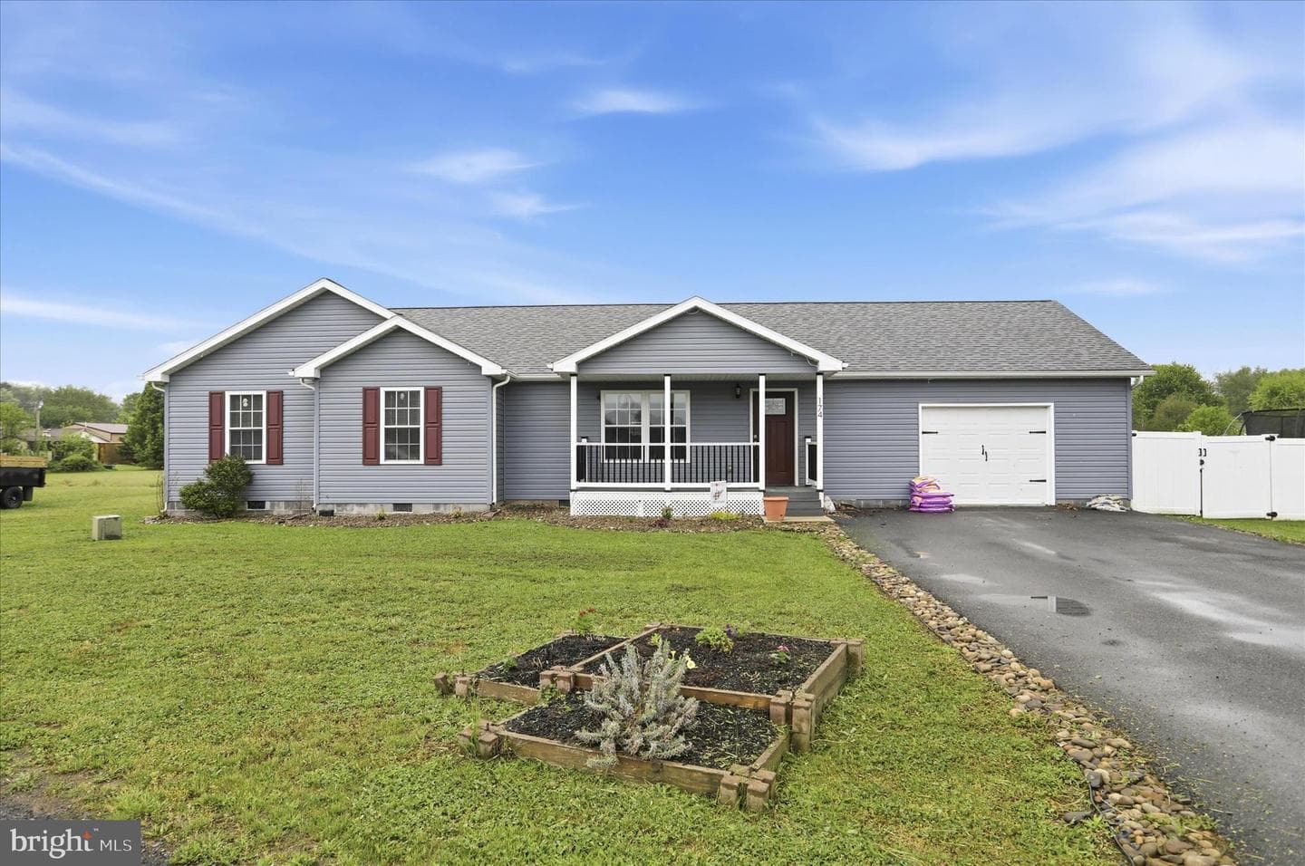 174 W Creek Run Loop