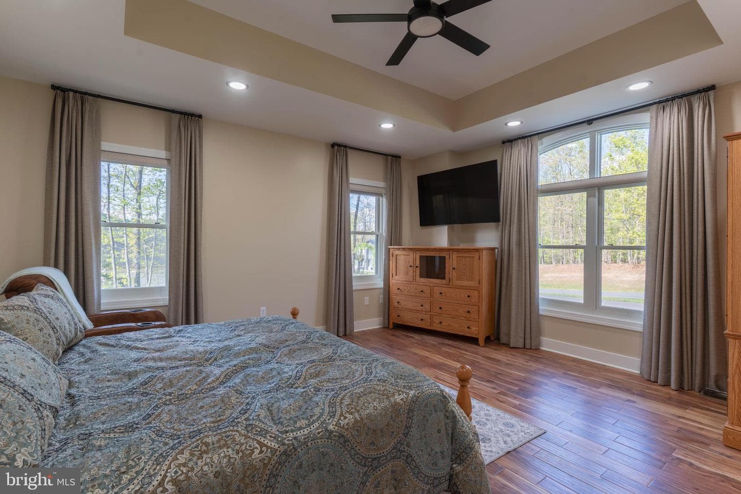 113 N Lakewood Drive photo 36