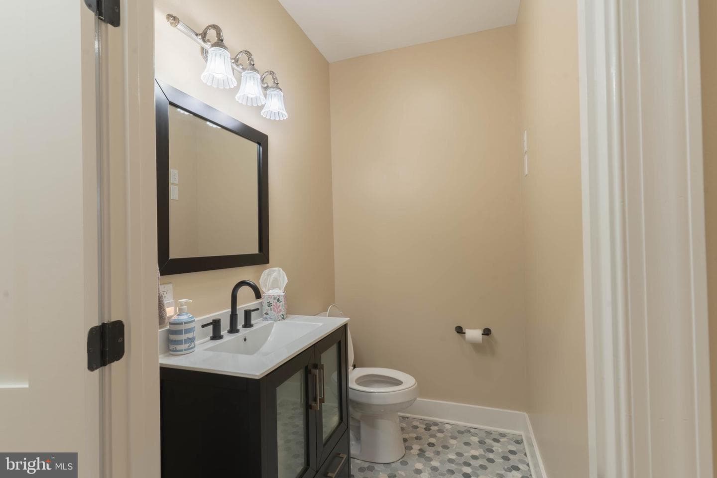 113 N Lakewood Drive photo 57