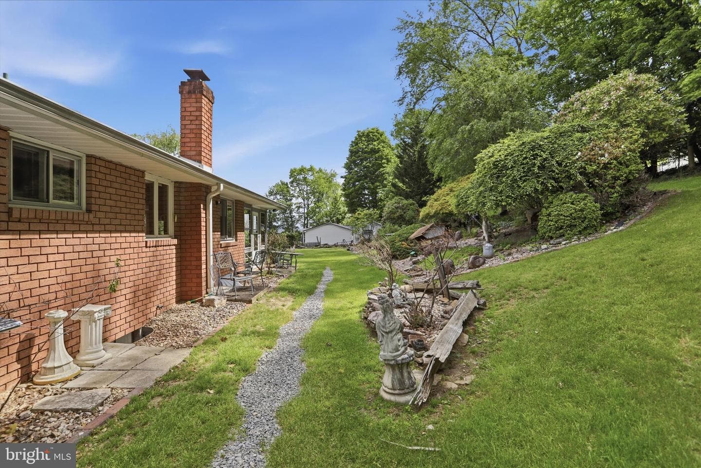 199 Buser Street photo 32