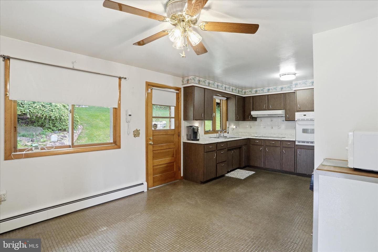 199 Buser Street photo 8