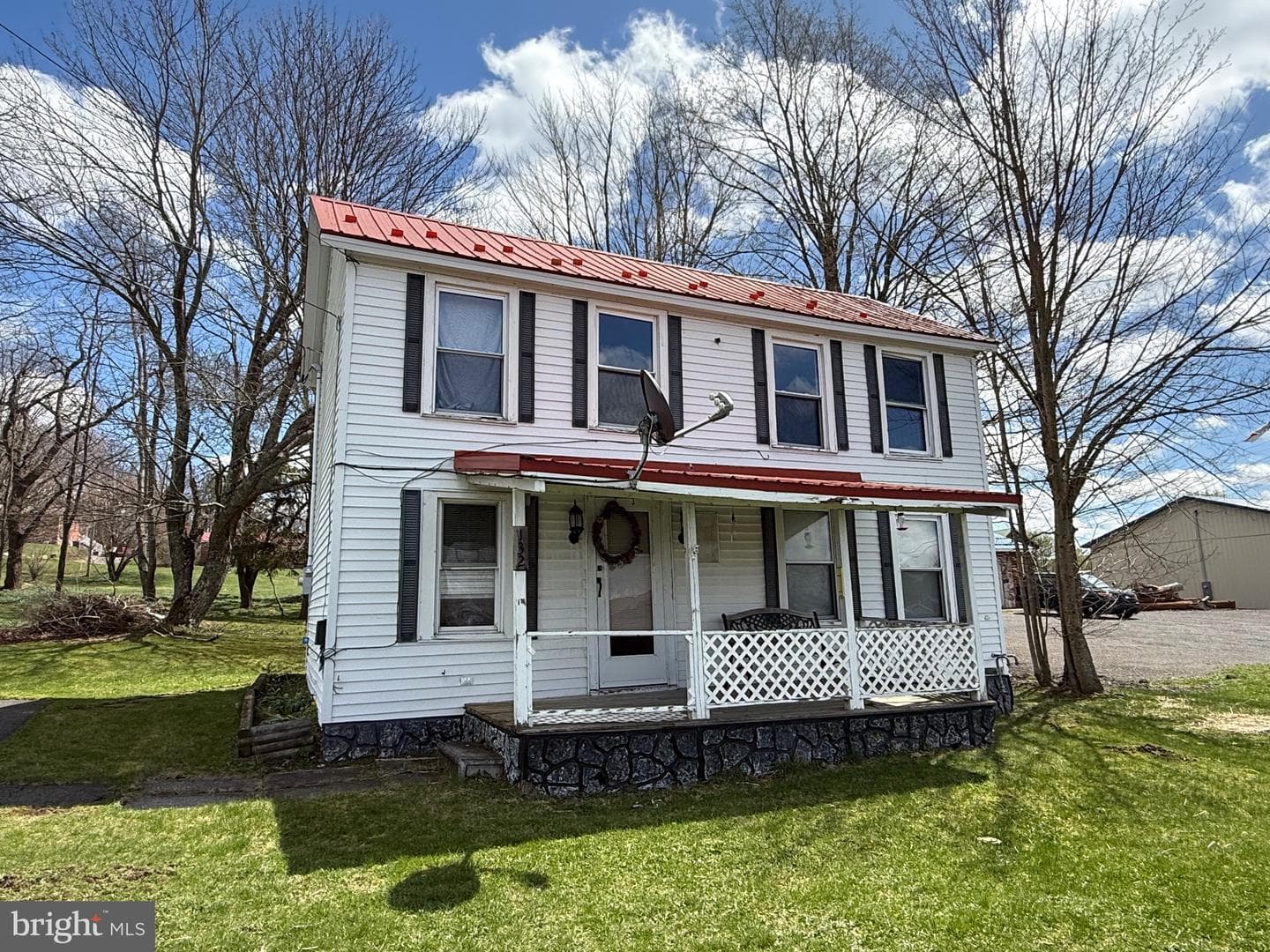 132 Oak Street, Elk Garden