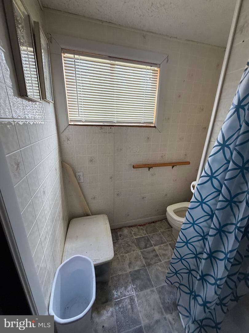 132 Oak Street photo 37