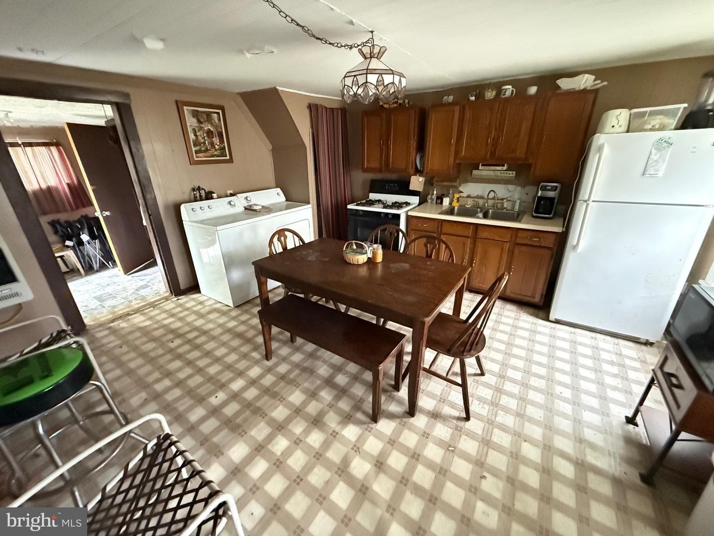 132 Oak Street photo 38