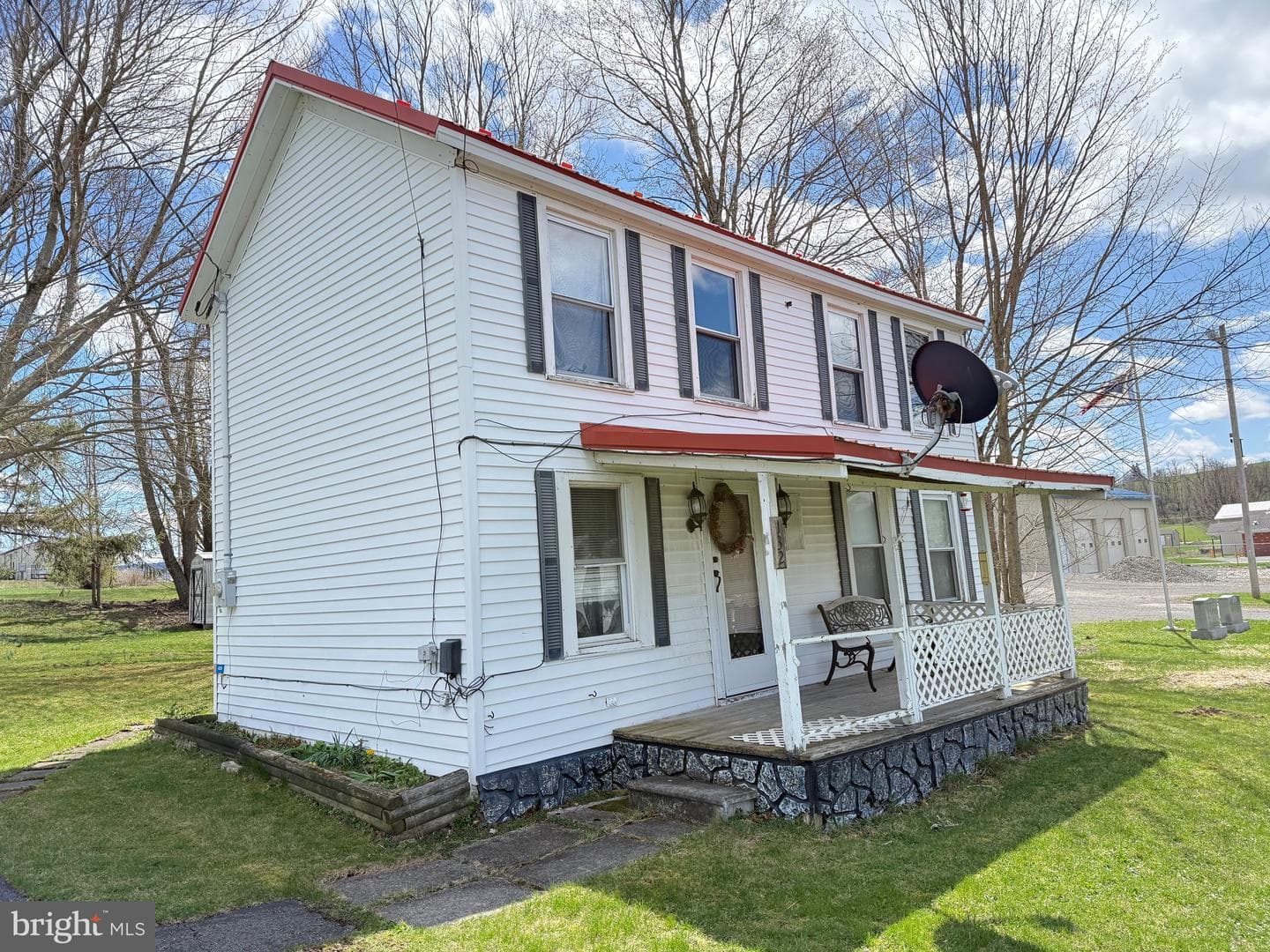 132 Oak Street photo 8