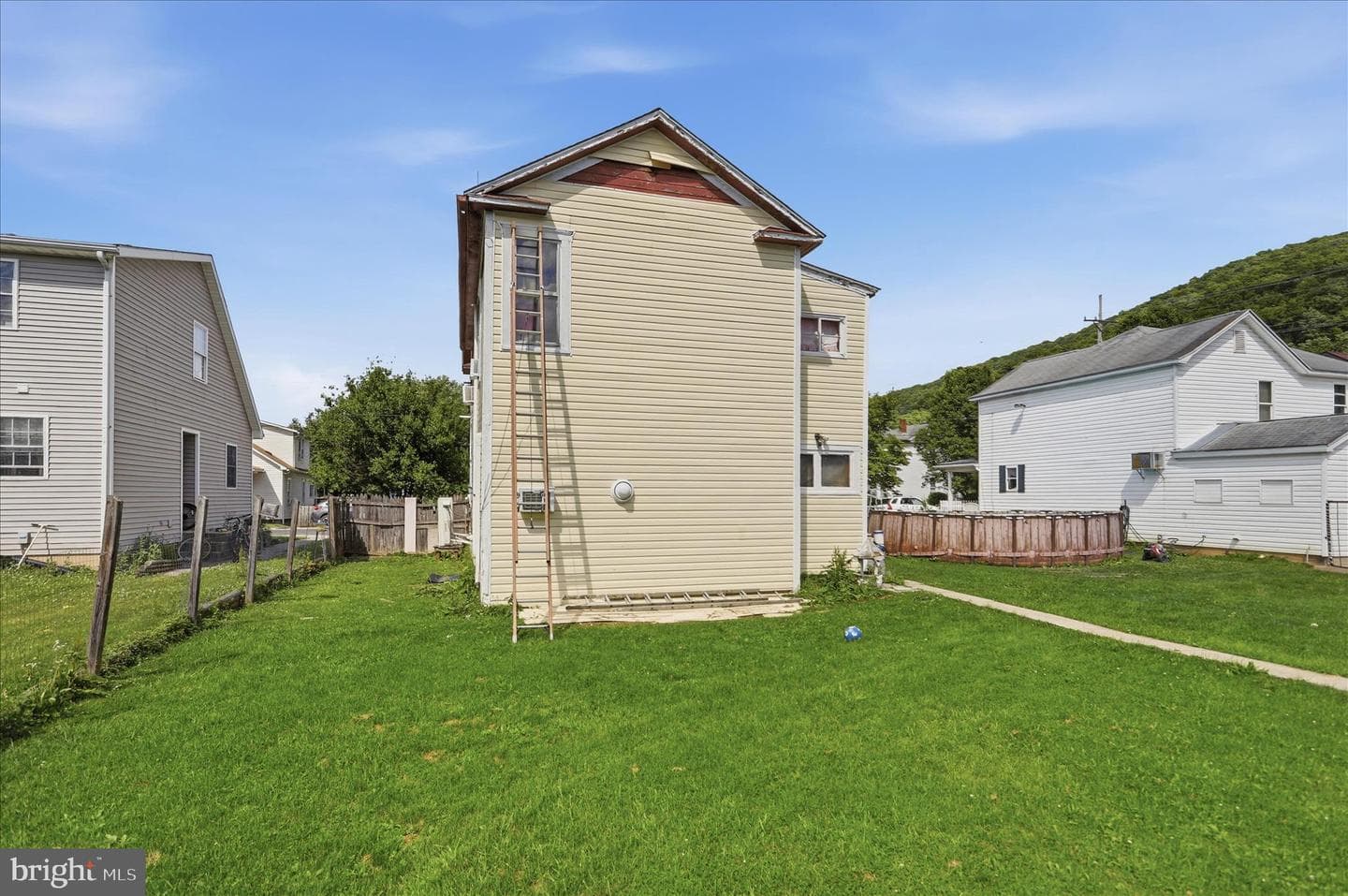 87 Maryland Street photo 27