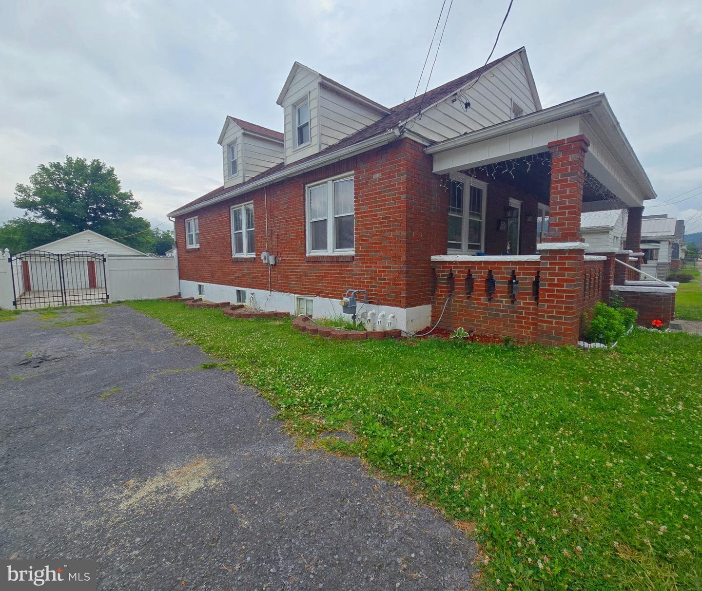 650 W Piedmont Street photo 13