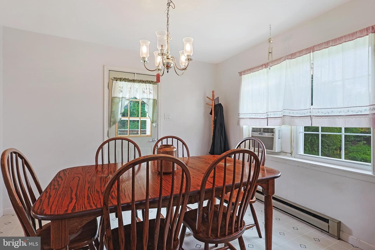 1414 Old Furnace Road photo 4