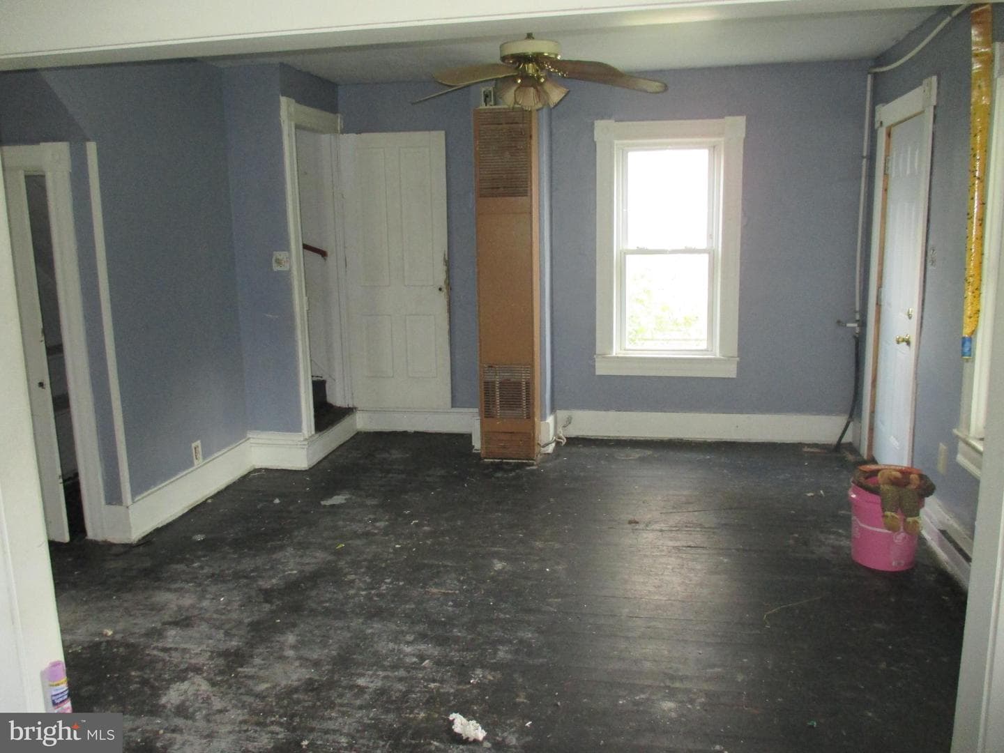43 N F Street photo 3