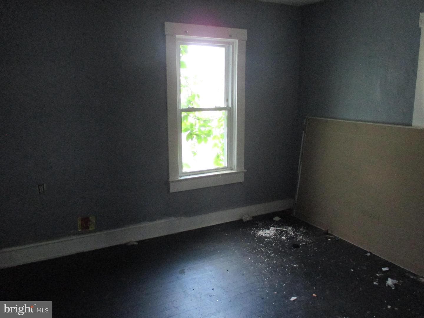 43 N F Street photo 4